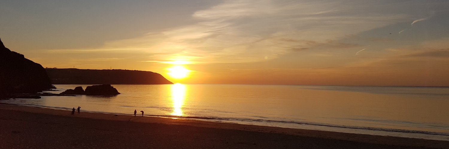 Sunset at Tresaith Beach - Estyn Y Mor Abeporth
